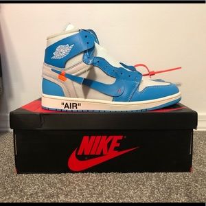 Off-White x Air Jordan 1 Retro High OG ‘UNC’